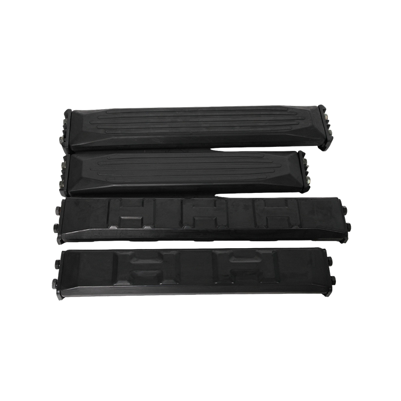 400HA All-Weather Clip-on gummi sporpuder til bulldozere